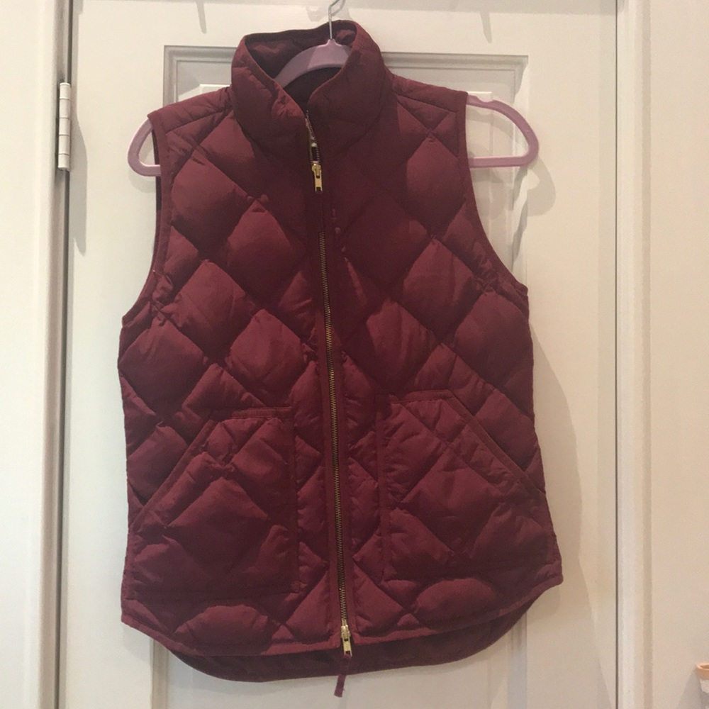 J. Crew Women’s Quilted Vest in Wine/Maroon
